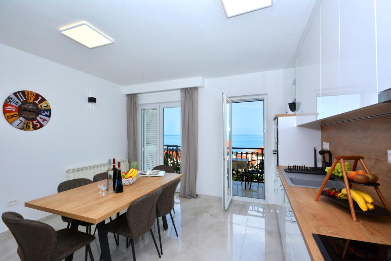 Apartments Radeljic Podstrana Exterior foto